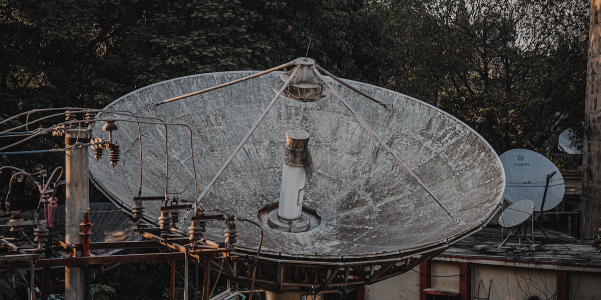 Parabole satellitari e TV via cavo: installazione e messa a punto